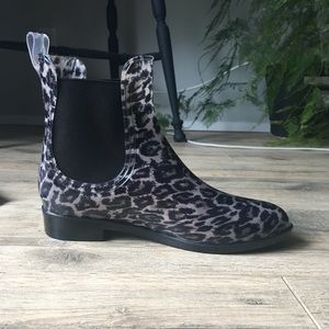 Leopard Rain Boots